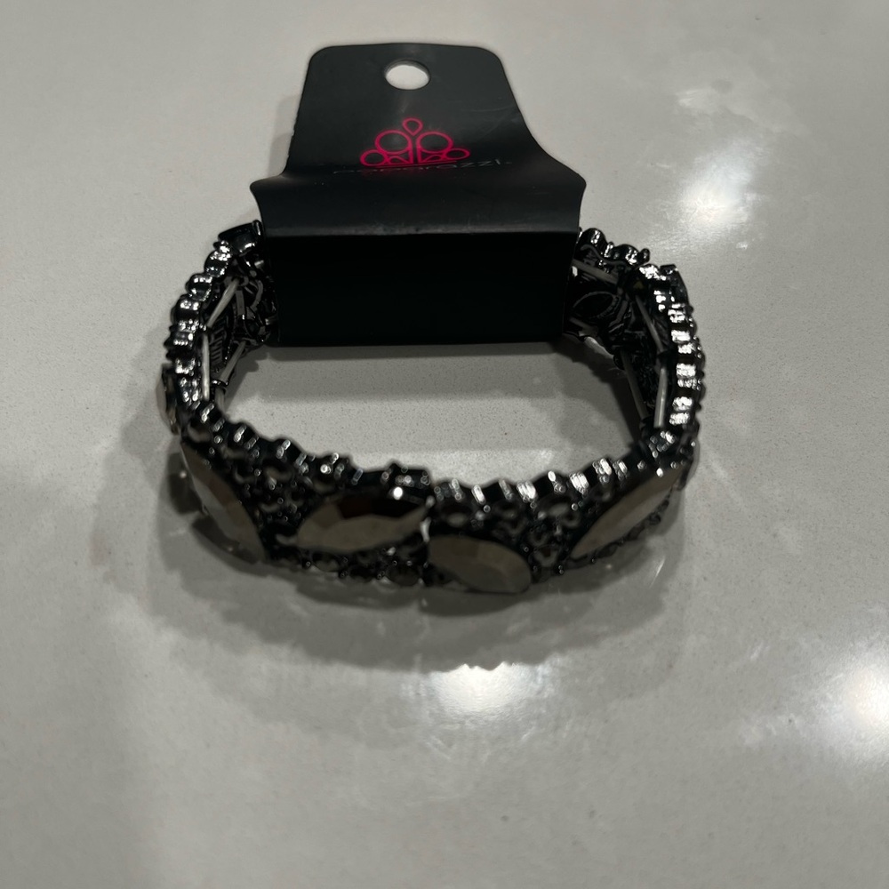 Paparazzi Black and Silver Bracelet